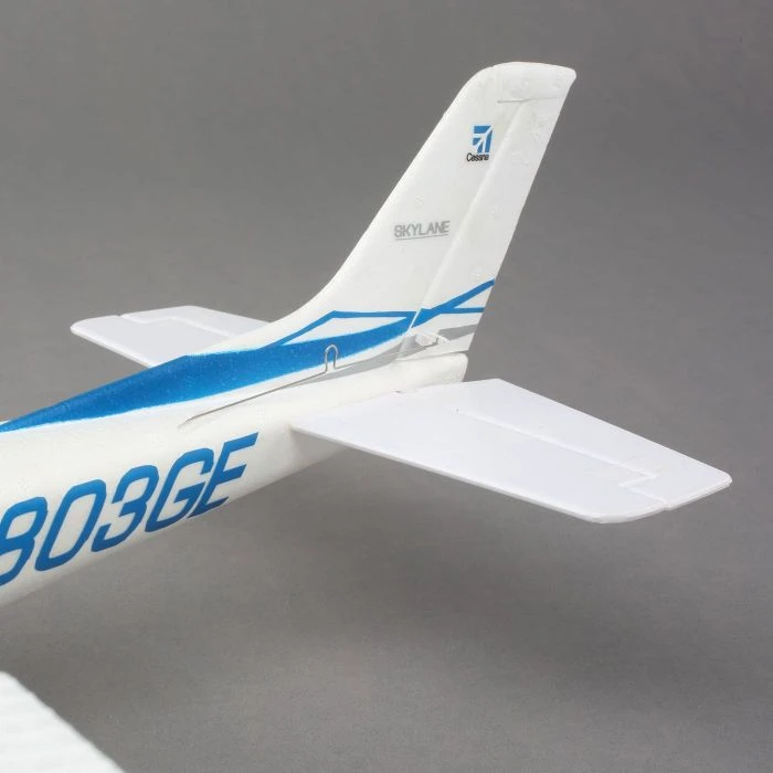 UMX Cessna 182 BNF Basic A-EFLU5650 (RB403185) 13 UMX Cessna 182 BNF Basic A-EFLU5650 (RB403185) - Image 11